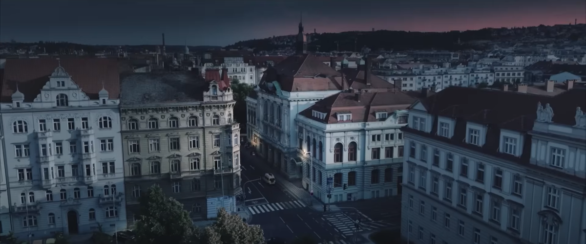 Standing on the Shoulders of Kitties: the Bubbles and the Sh*trockers Story