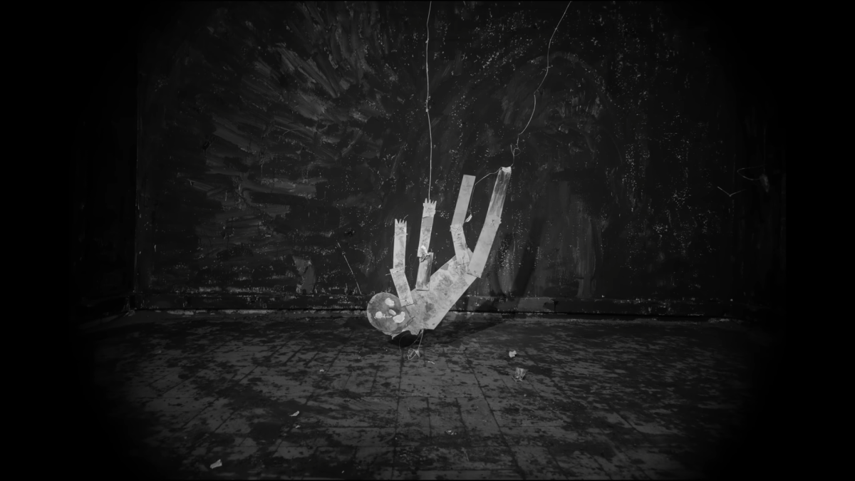 I Inside the Old I Dying