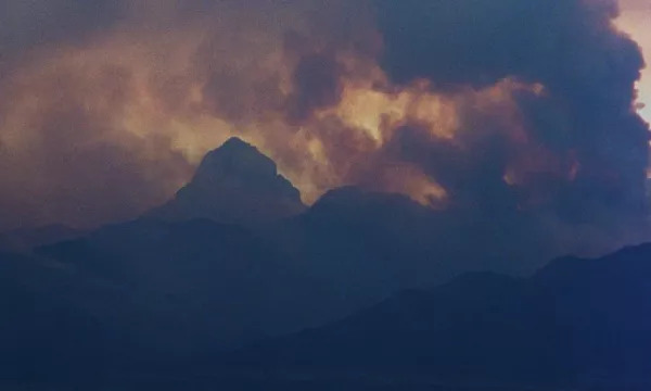 El Mar La Mar by Joshua Bonnetta, John Paul Sniadeck